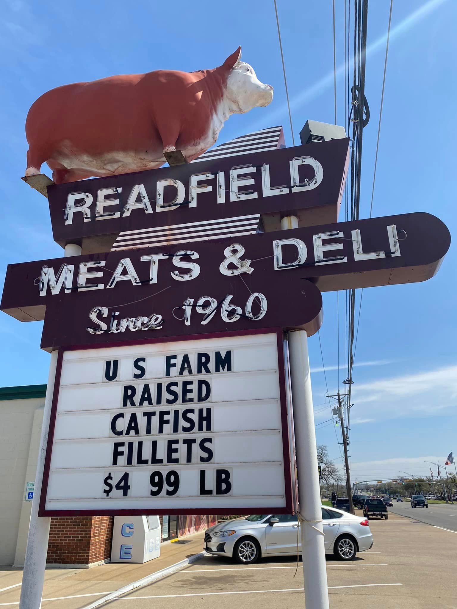 Readfield Meats Store front
